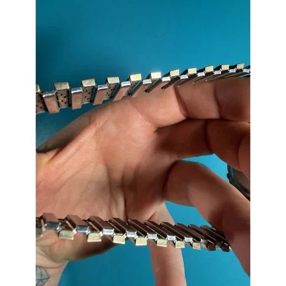 Vintage Seiko 5 23J Automatic Day Date Running Speidel USA 10K RGP Band - Picture 9 of 13